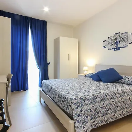 Holiday home In With Kitchen *