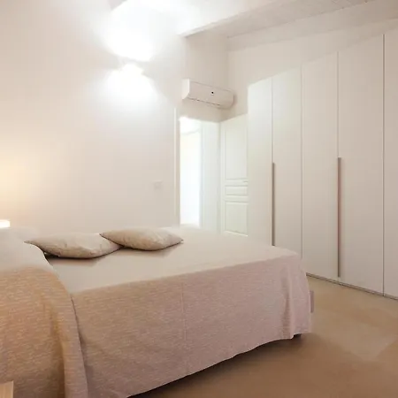 Holiday home In With Kitchen *